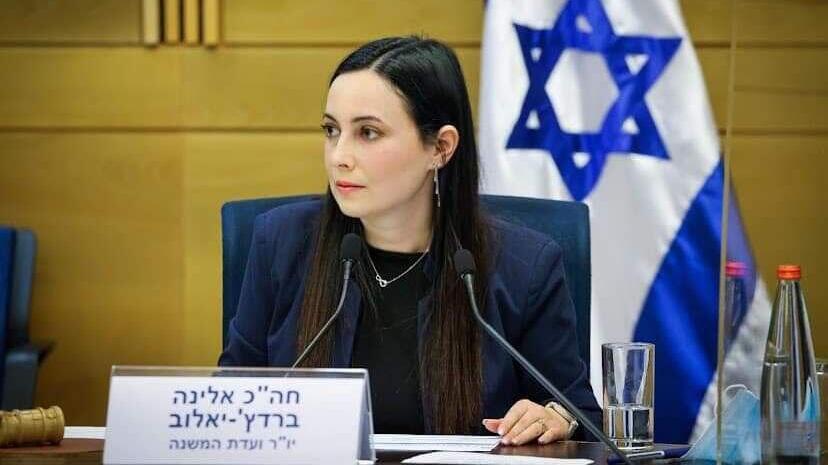 Депутат Элина Бардач-Ялова