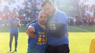 אדם האדיה וסעיד בסול חוגגים