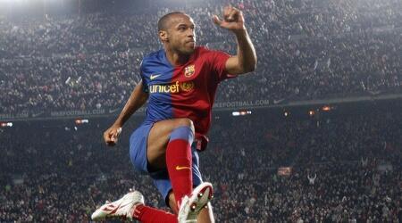 תיירי הנרי חוגג במדי ברצלונה