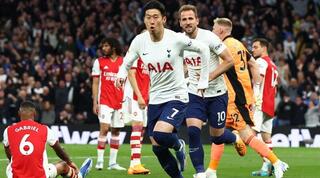 יונג מין סון והארי קיין חוגגים, ארסנל בהלם