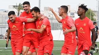 שחקני מ.ס אשדוד חוגגים