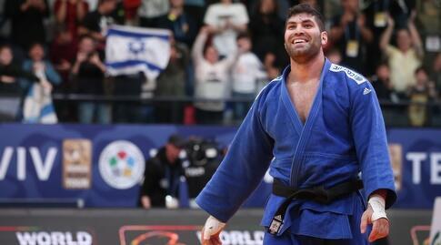 קריירה גדולה. אורי ששון