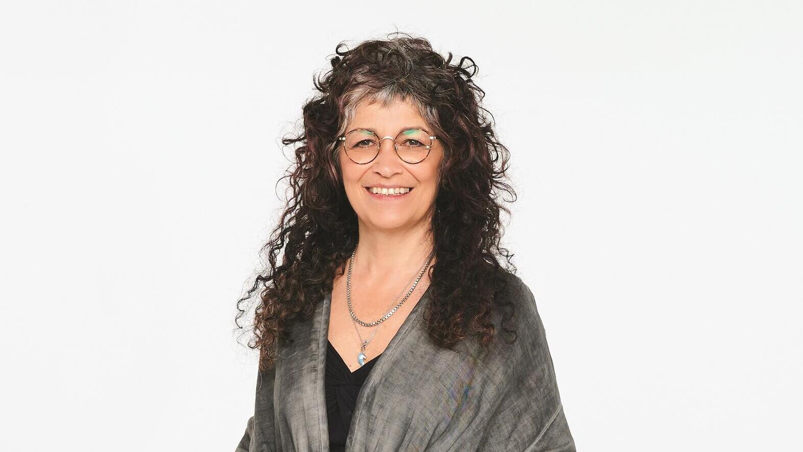 צילה זק