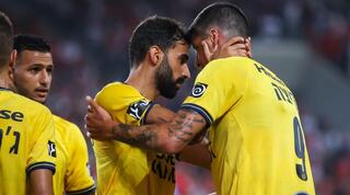 דוידזאדה חוגג עם פריצה