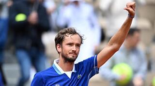 דניל מדבדב חוגג