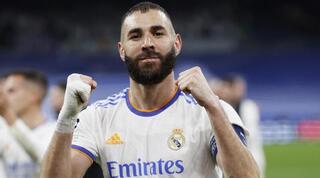 קארים בנזמה חוגג