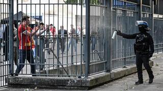 המשטרה והאוהדים. כאוס מוחלט