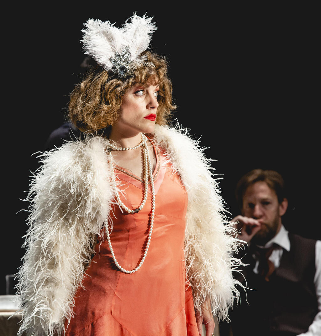 Сцена из мюзикла (Фото: Исайя Файнберг) Сцена из мюзикла