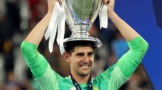 טיבו קורטואה חוגג