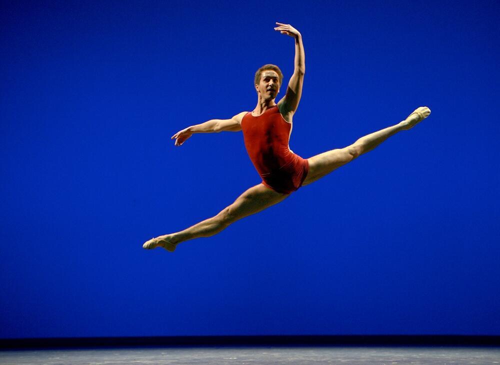 Dortmund Ballet из Германии (Фото: Julian Baumann) Dortmund Ballet из Германии