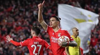 דרווין נונייס חוגג