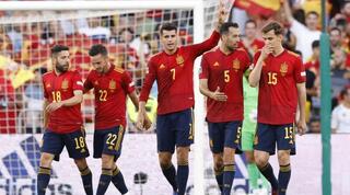 שחקני ספרד ואלברו מוראטה חוגגים