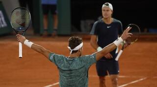 רונה ורוד, היריבות החדשה