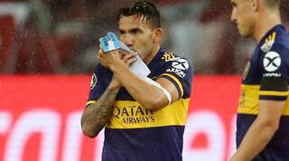 המחווה של קרלוס טבס למראדונה