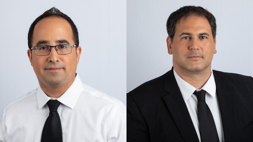 Адвокаты Шахар Скабрер и Нимрод Гарон (Фото: Гади Охад) עורכי הדין שחר סקברר (מימין) ונמרוד גרון