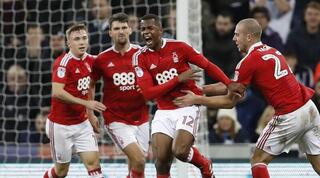 ניקולאו דומיטרו שני מימין