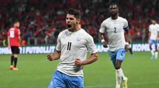 מנור סולומון חוגג