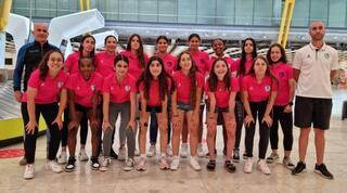 נערות מ.ס קריית גת בשדה התעופה