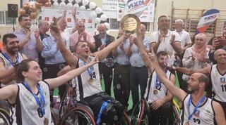 שחקני מג'דל כרום חוגגים