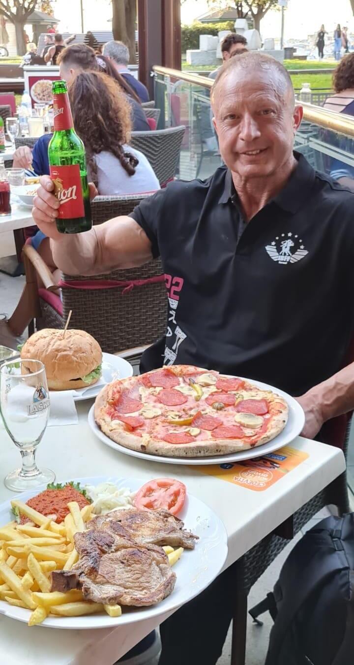 Евгений Риз.