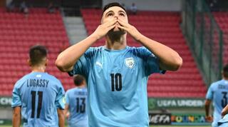 אוסקר גלוך חוגג