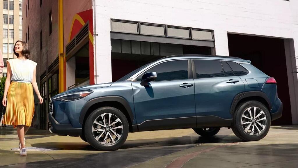 Toyota Corolla Cross טויוטה קורולה קרוס