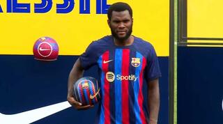 פרנק קסייה במדי ברצלונה החדשים