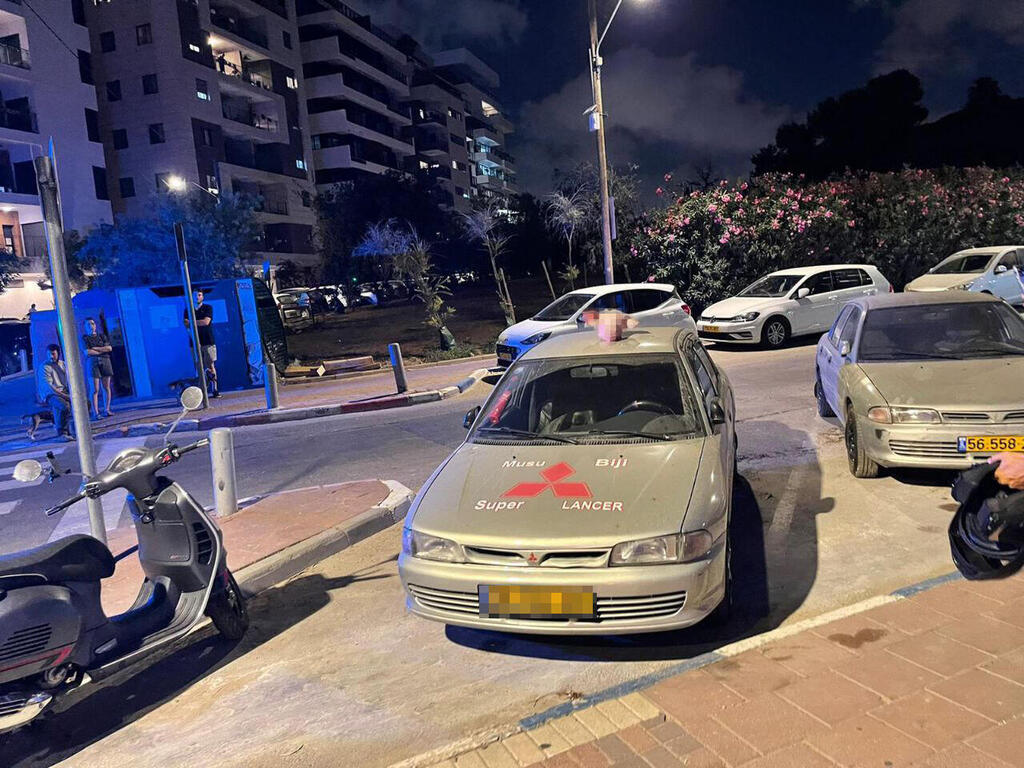 ראש החזיר על האוטו