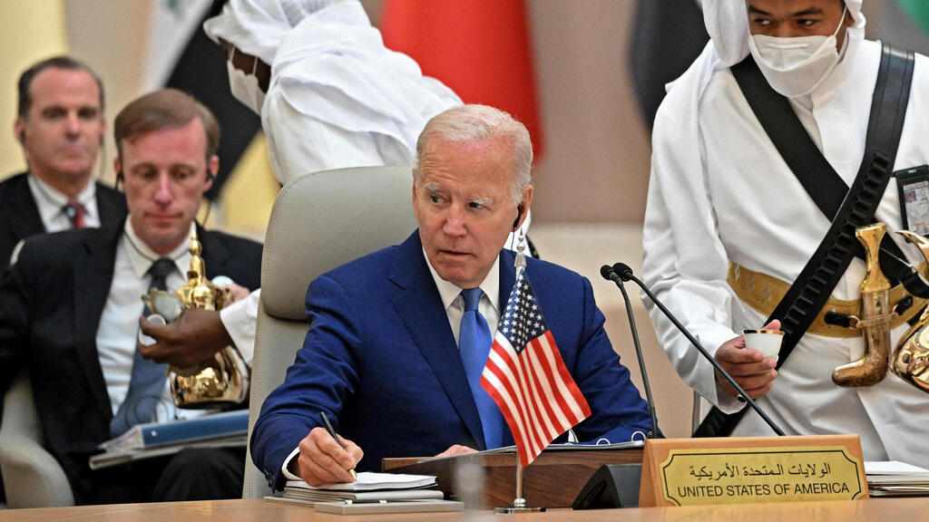 ג'ו ביידן בפגישה עם מנהיגי המדינות הערביות