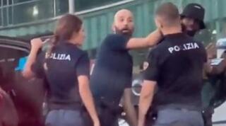 השוטר היה המום כשגילה במי מדובר