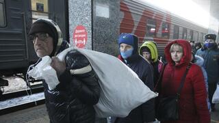 פליטים אוקראינים מגיעים לעיר ניז'ני נובגורד ב רוסיה