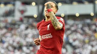 דרווין נונייס חוגג