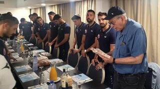 יואב כץ ושחקני הפועל חיפה