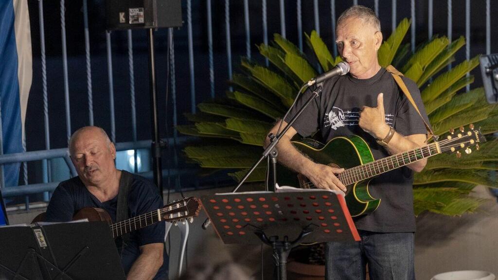 Выступление Михаила Голдовского (Фото: Владимир Лейкин) Квартирник Голдовского