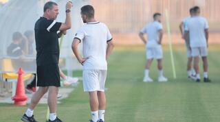 ניר קלינגר באימון הפועל חיפה