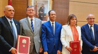 מעמד חתימת ההסכם בין ישראל למרוקו