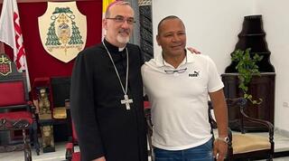 אביו של ניימאר בכנסיית הקבר בירושלים