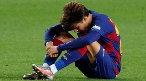 ריקי פוץ' על הדשא