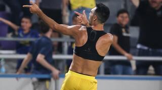 ערן זהבי חוגג