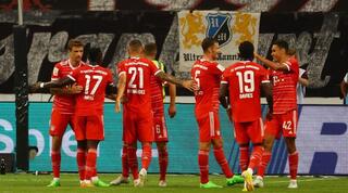 שחקני באיירן מינכן חוגגים