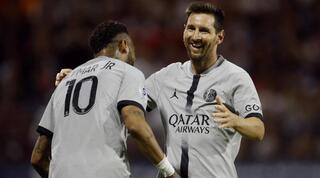 מסי וניימאר חוגגים