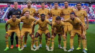 מרוויחים יפה. שחקני בארסה