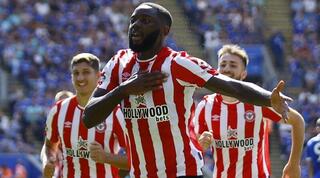 ג'וש דסילבה חוגג