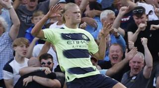 הולאנד בעננים