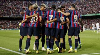 שחקני ברצלונה חוגגים