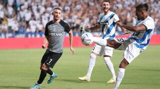 עומר אצילי מול שחקני אפולון לימסול