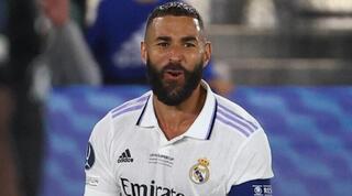 קארים בנזמה חוגג