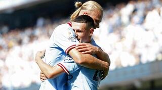 פיל פודן וארלינג הולאנד חוגגים