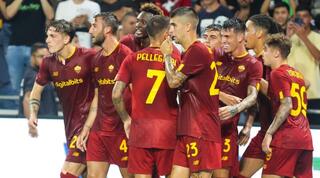 שחקני רומא חוגגים