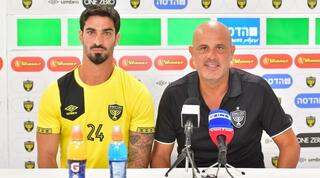 קיץ לא פשוט. אבוקסיס וקריאף